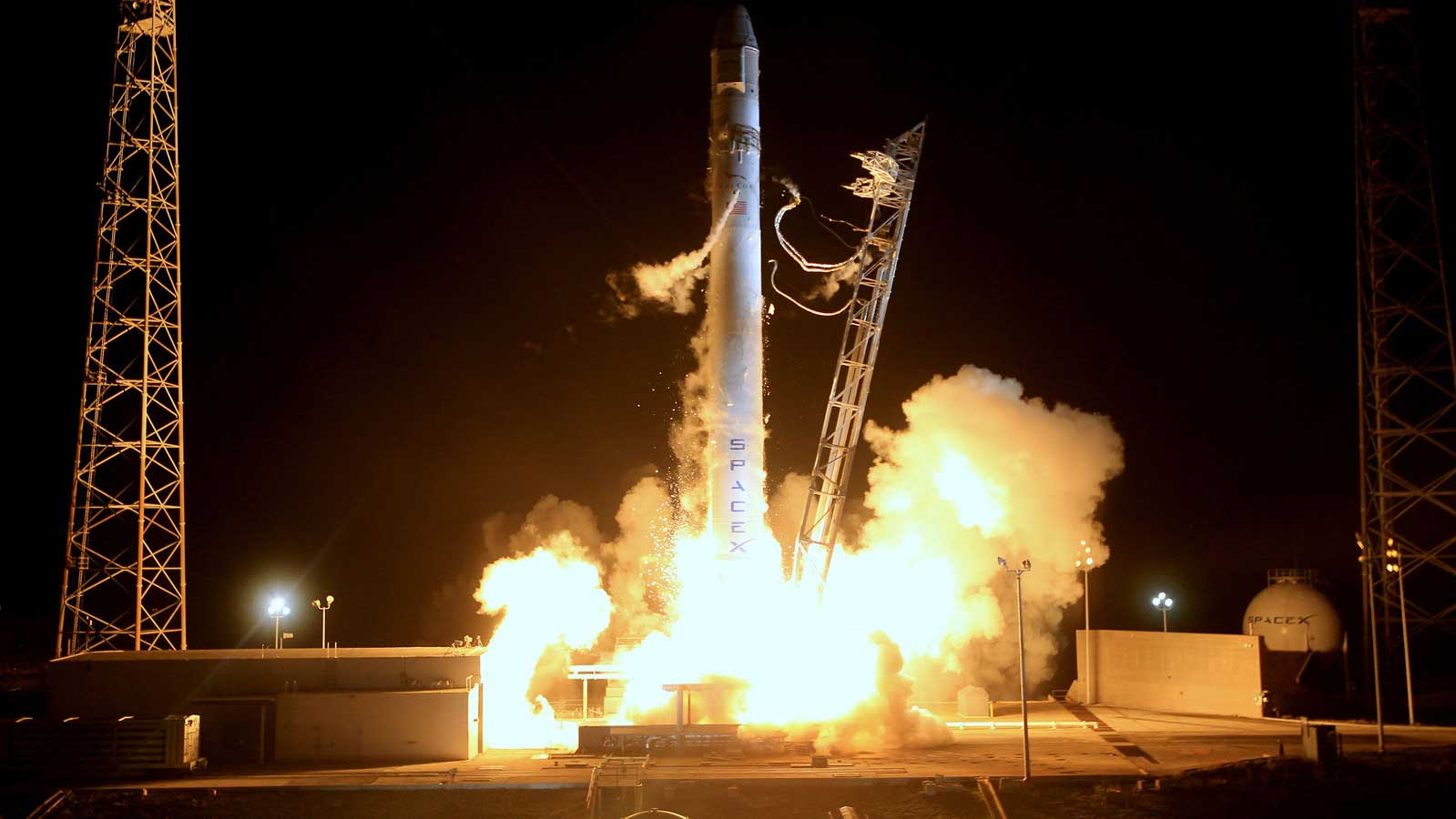 first launch of falcon 9